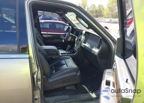 2009 Lincoln Navigator z USA, uszkodzony, nr VIN 5LMFU28599LJ01018